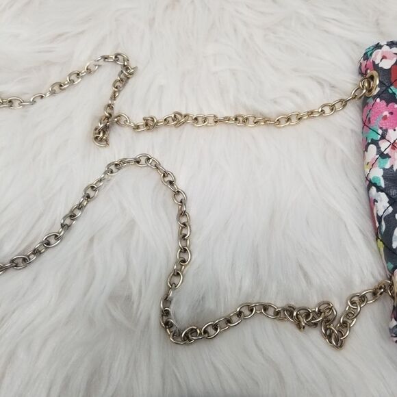 Floral crossbody bag with chain strap - Picture 8 of 13